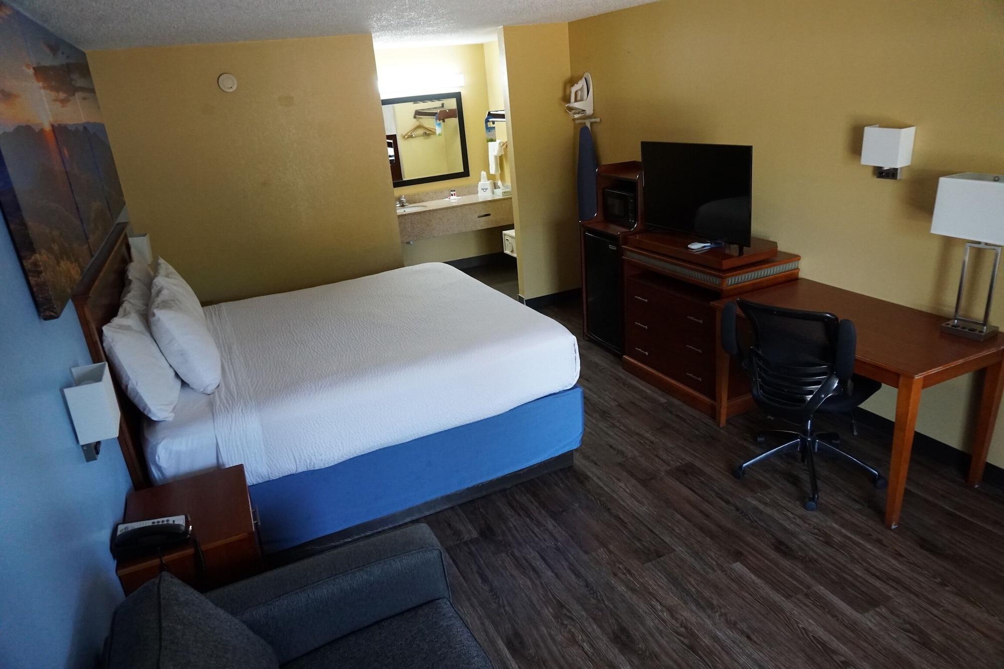 Days Inn By Wyndham Oak Grove/Ft. Campbell Exteriér fotografie