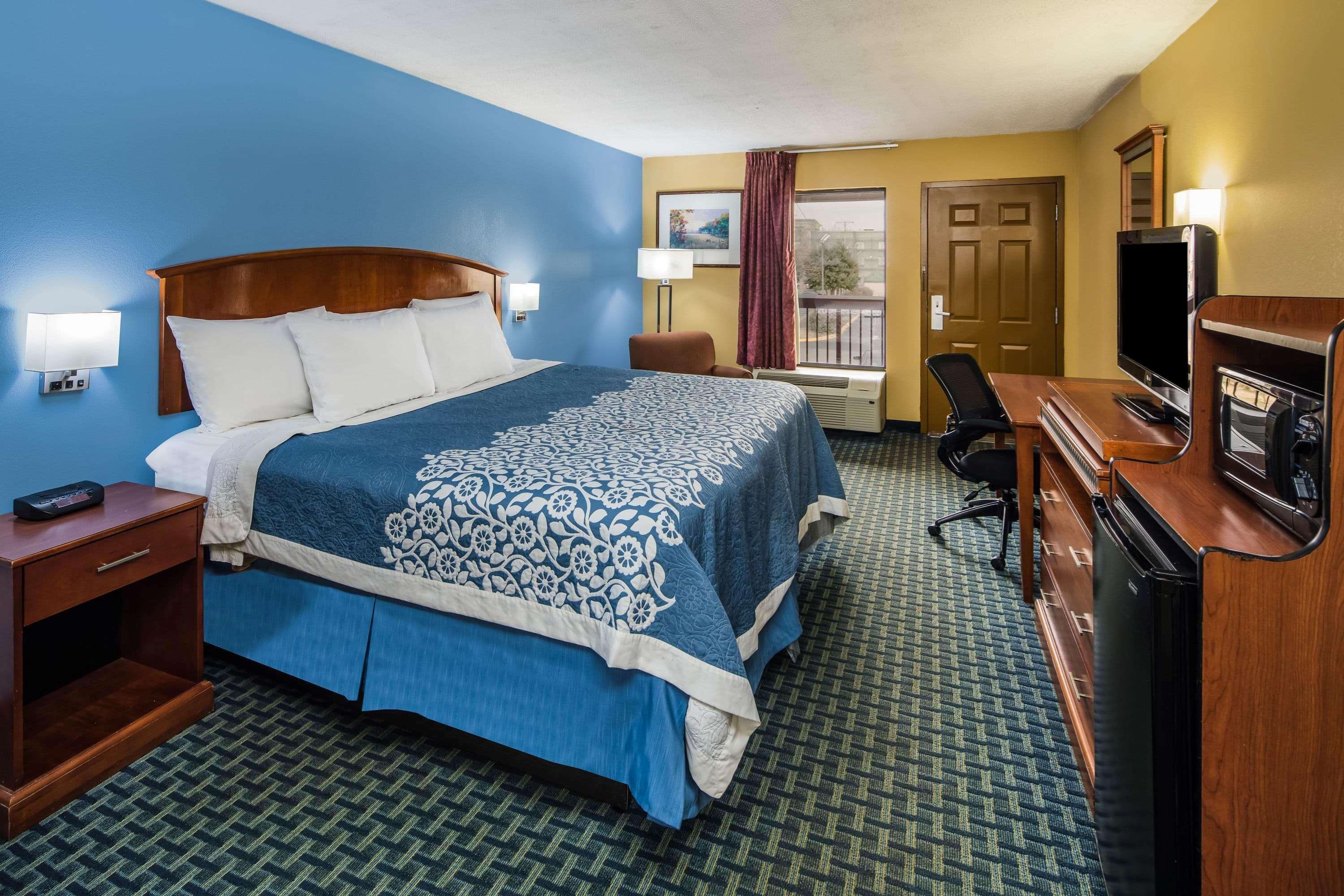 Days Inn By Wyndham Oak Grove/Ft. Campbell Exteriér fotografie